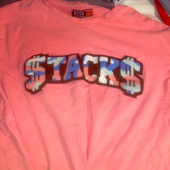 Stacks t - Picture 1 of 1